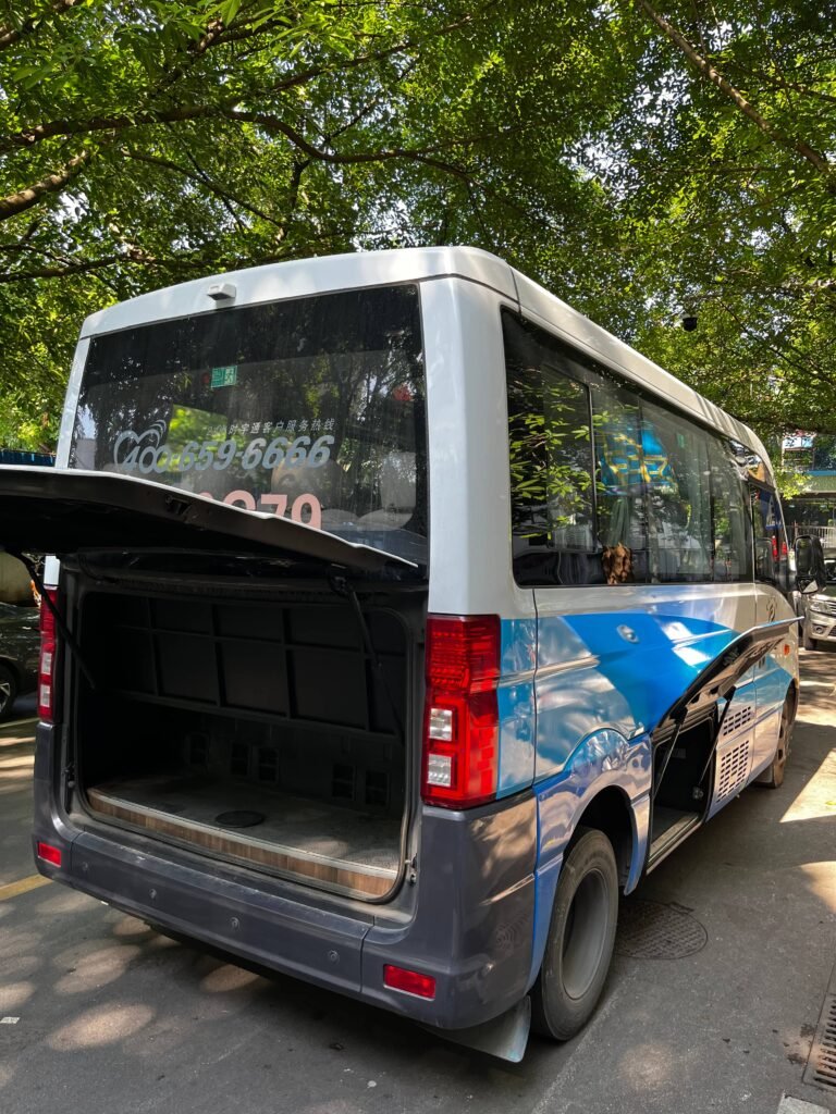 14-seater minibus with private driver for Chongqing sightseeing
