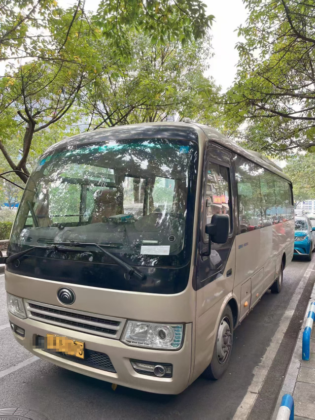 19-seater private minibus with driver in Chongqing-