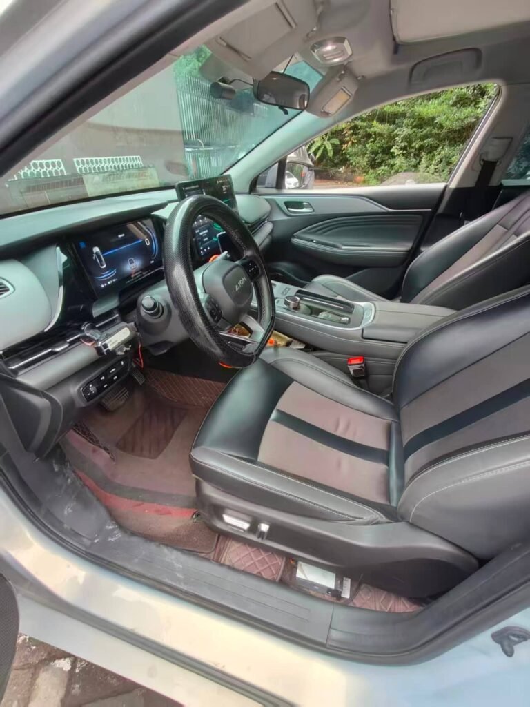 Interior of a 5-seater private car for Chongqing tours